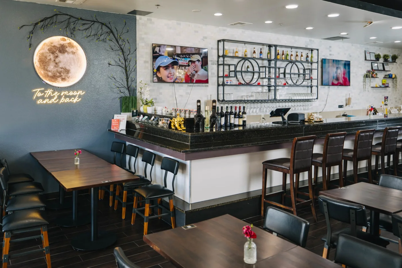 Black Thai Authentic Cuisine, business photo 2