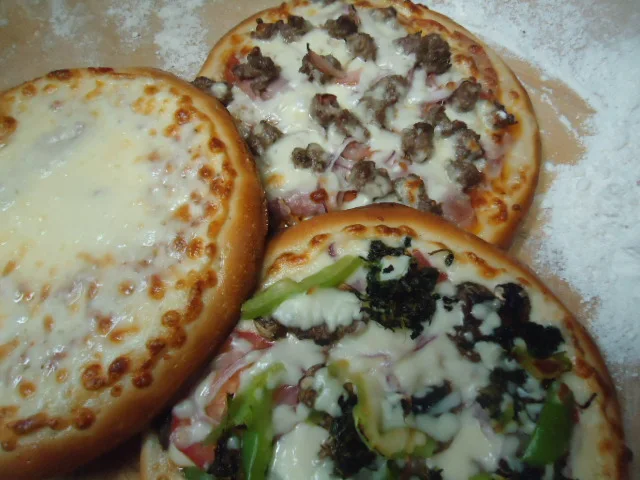 Paparazzi Pizza, business photo 4